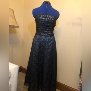 Scott McClintock, prom dress size 6